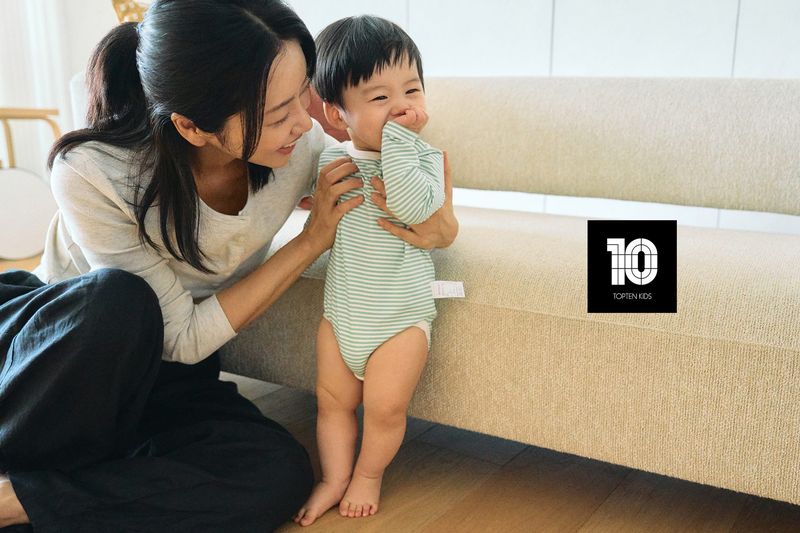 탑텐키즈 바디수트. 신성통상 제공