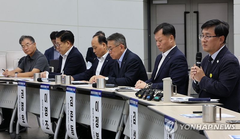 발언하는 김성환 장관 (출처=연합뉴스)