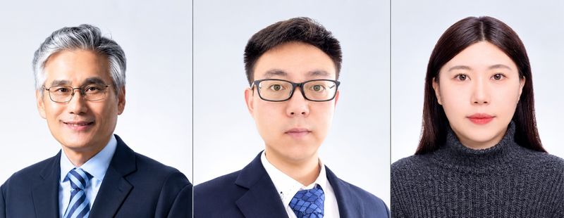왼쪽부터 김인호 석학교수, Demin Cai 교수, Haoyu Liu 교수.(단국대 제공)