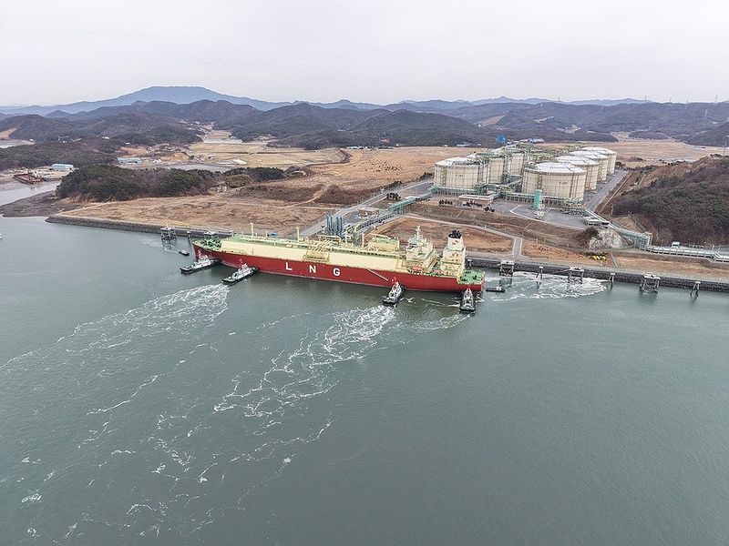 SK이노E&S, 호주 가스전 LNG 첫 도입…20년간 2천600만t 확보 (출처=연합뉴스)