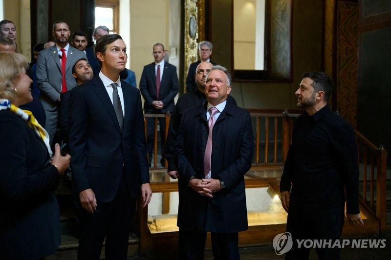키이우 방문해 젤렌스키 대통령 만난 미국 대통령 특사 (출처=연합뉴스)