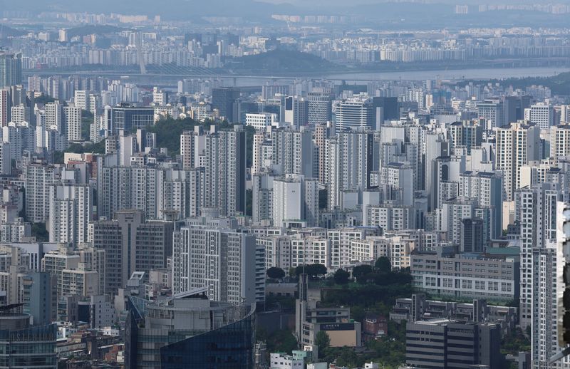 23일 서울 시내의 아파트가 보이고 있다. 뉴시스