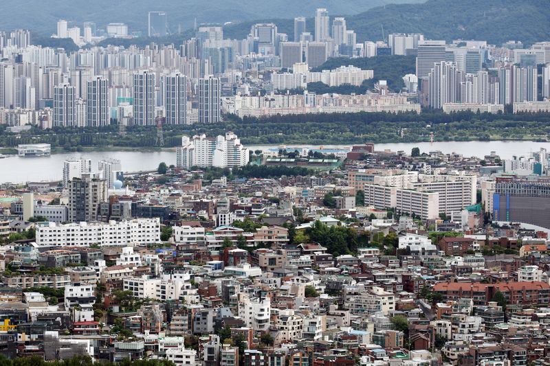 지난달 13일 서울시내 구주택 밀집지역 모습. 뉴시스