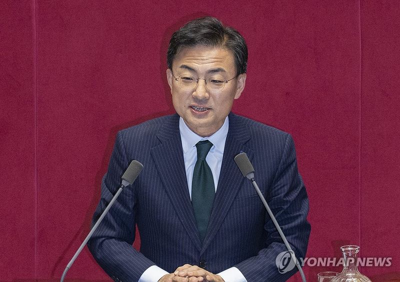 조국혁신당 신장식 대표, 비교섭 단체 대표 연설 (출처=연합뉴스)