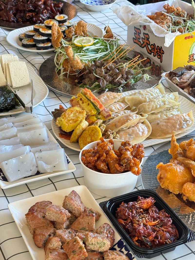 '우리가 만든 잔칫상'에 올려진 음식들