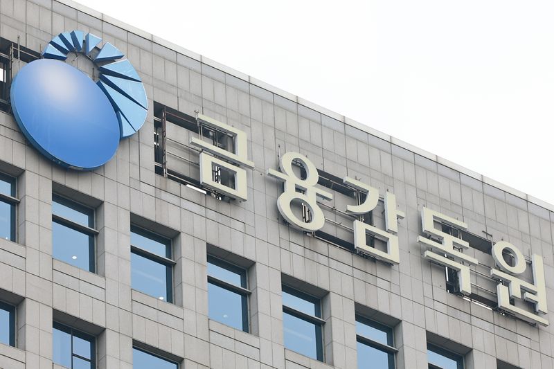 뉴시스