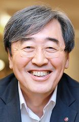 [기고] 라면업계 오랜 숙원 풀고 수출길 열다