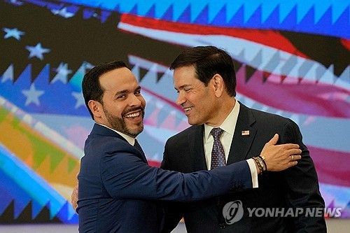 데 라 에스프리에야 콜롬비아 대통령(좌)과 마코 루비오 미 국무장관 (출처=연합뉴스)