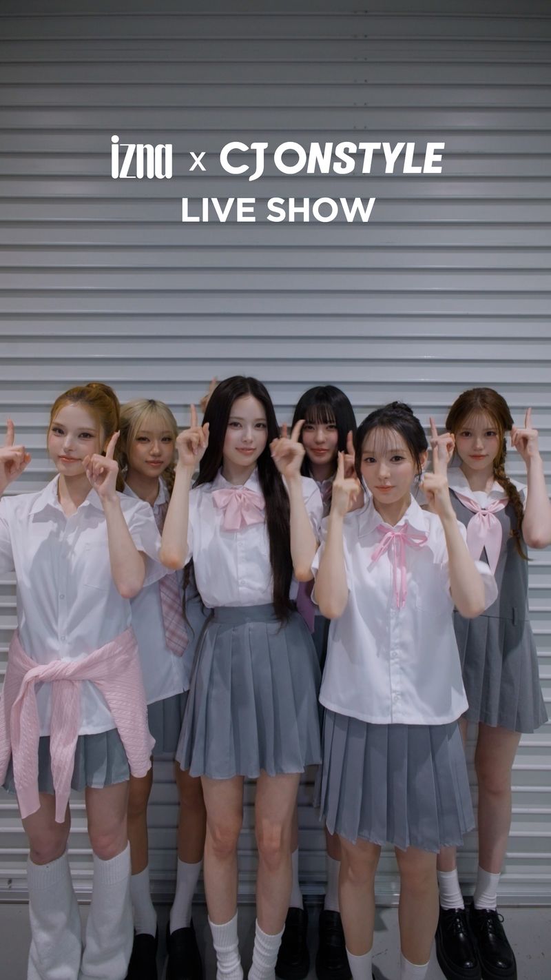 CJ온스타일이 11일에 진행하는 이즈나 스페셜 라이브 예고편 갈무리. CJ온스타일 제공