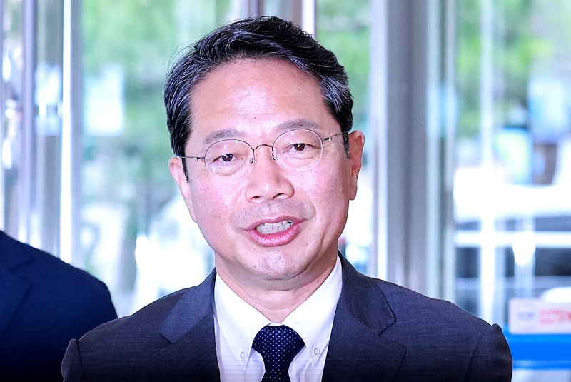 김승원 법무부 장관 후보자가 10일 서울 종로구 적선현대빌딩에 마련된 인사청문회 준비 사무실로 출근하고 있다. 2026.9.10 ⓒ 뉴스1 이호윤 기자