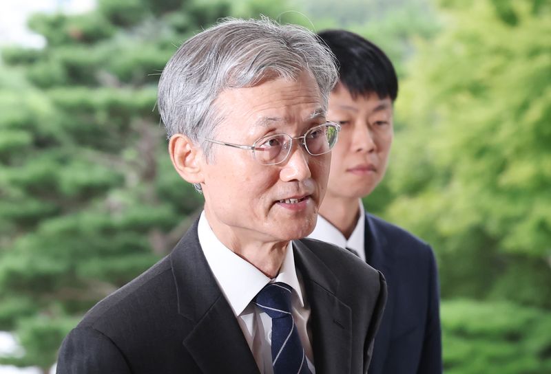 조희대 대법원장이 10일 오전 서울 서초구 대법원 청사로 출근하고 있다. 2026.9.10 ⓒ 뉴스1 김민지 기자