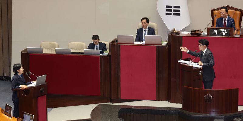 한동훈 무소속 의원이 10일 서울 여의도 국회에서 열린 제439회국회(정기회) 제6차 본회의 대정부 질문에서 외교·통일·안보에 관한 질문을 하고 있다. 2026.9.10 ⓒ 뉴스1 신웅수 기자