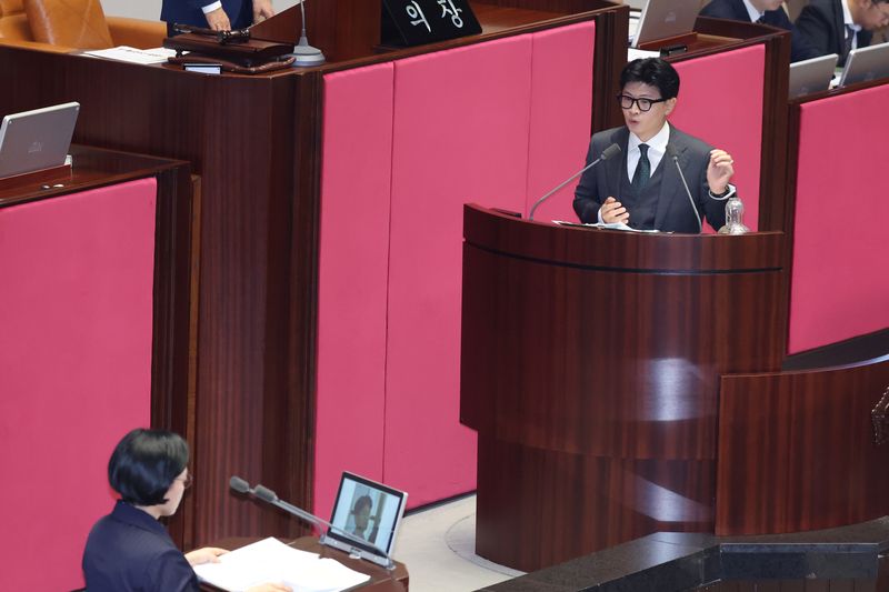 한동훈 무소속 의원이 10일 서울 여의도 국회에서 열린 제439회국회(정기회) 제6차 본회의 대정부 질문에서 외교·통일·안보에 관한 질문을 하고 있다. 2026.9.10 ⓒ 뉴스1 신웅수 기자
