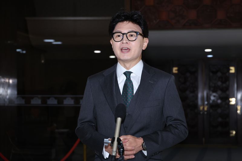 한동훈 무소속 의원이 10일 서울 여의도 국회에서 취재진의 질의에 답변하고 있다. 2026.9.10 ⓒ 뉴스1 신웅수 기자
