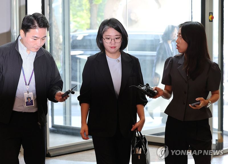 질문 받는 용혜인 장관 후보자 (출처=연합뉴스)