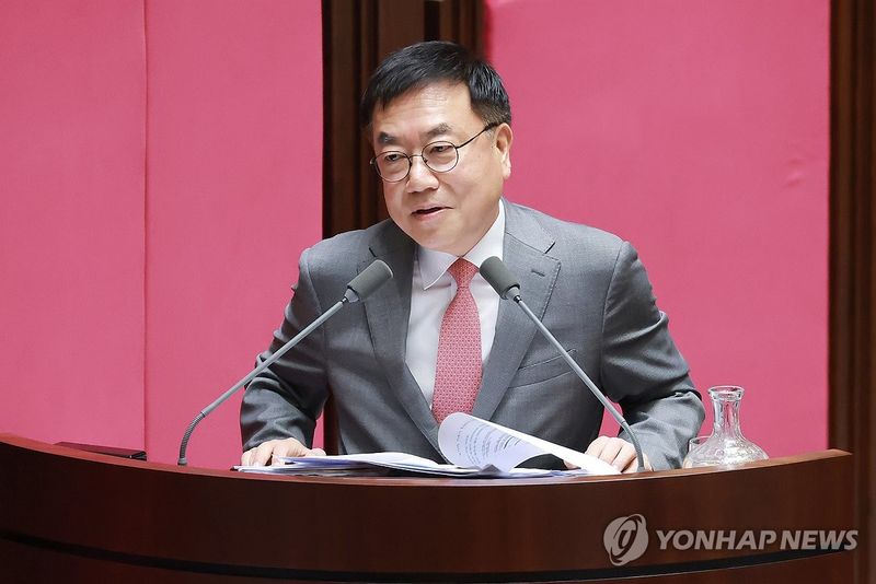 韓총리 "지지율로 민심의 소리 들어…엄중하고 무겁게 생각"(종합2보)