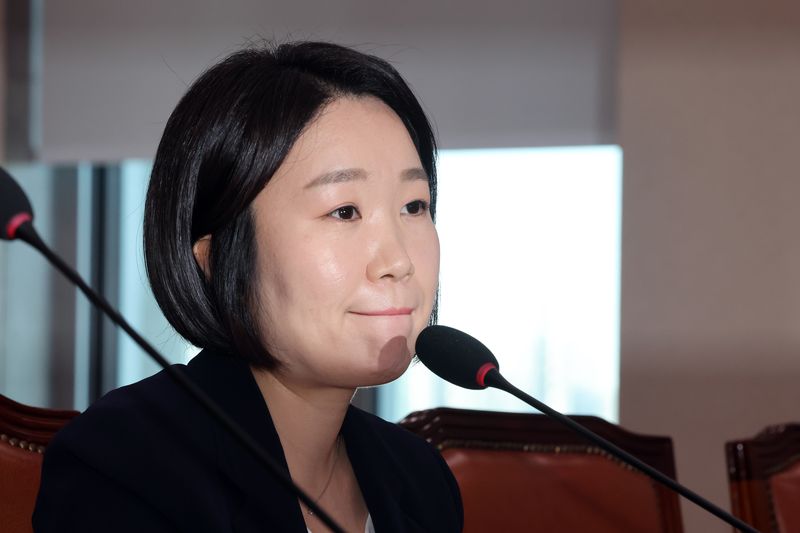 이소영 청문회, 정책질의 속 野 검증 공세…지명 경위&middot;환경단체 활동 추궁
