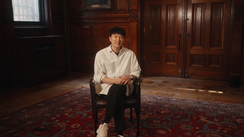 연극 '벚꽃동산' 무대 디자이너 사울 킴. /사진=LG 아트센터
