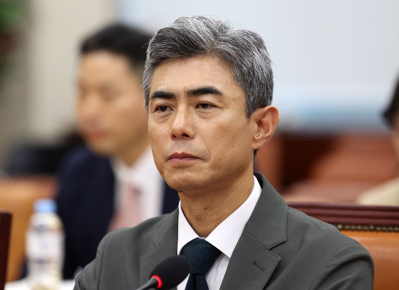 강신철 국방부 장관 후보자가 16일 서울 여의도 국회 국방위원회에서 열린 인사청문회에 참석해 자리하고 있다. 뉴시스