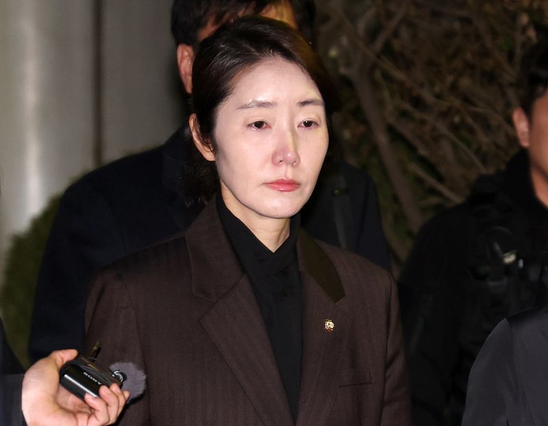 강선우 무소속 의원이 지난 3월 3일 서울 서초구 중앙지법에서 열린 구속 전 피의자 심문을 마친 뒤 법정을 나서고 있다. 사진=뉴스1