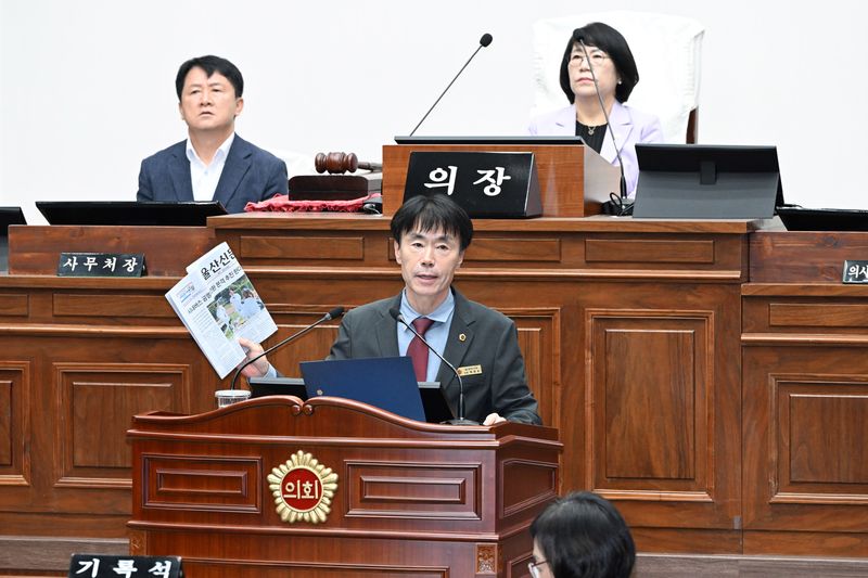 울산시의회 제267회 제1차 정례회 제2차 본회의에서 5분 발언 중인 백현조 의원. 울산시의회 제공