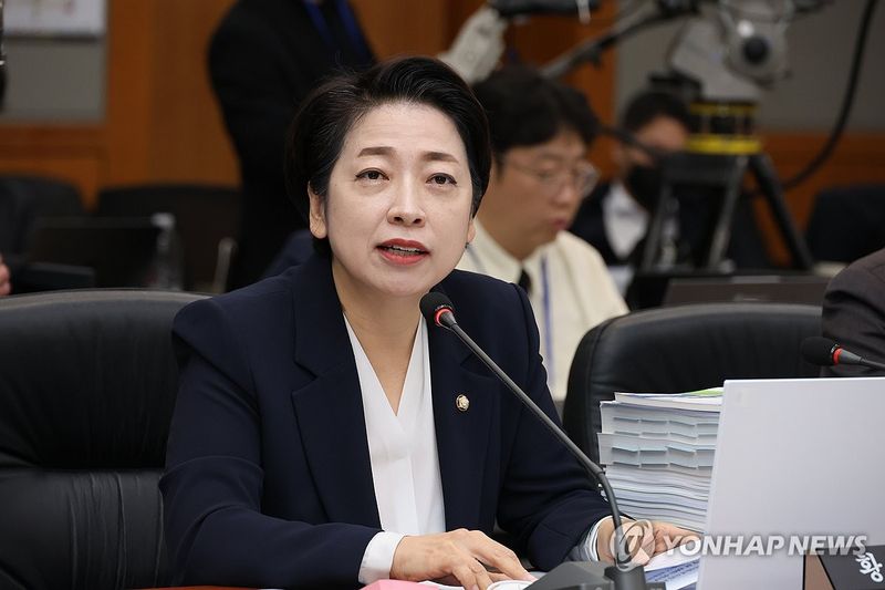 국회 과학기술정보방송통신위원회 소속 황정아 더불어민주당 의원. 연합뉴스