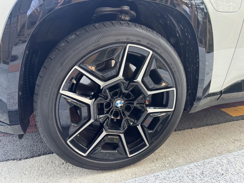 BMW XM 레이블. 사진= 김동찬기자