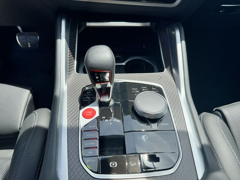 BMW XM 레이블. 사진= 김동찬 기자