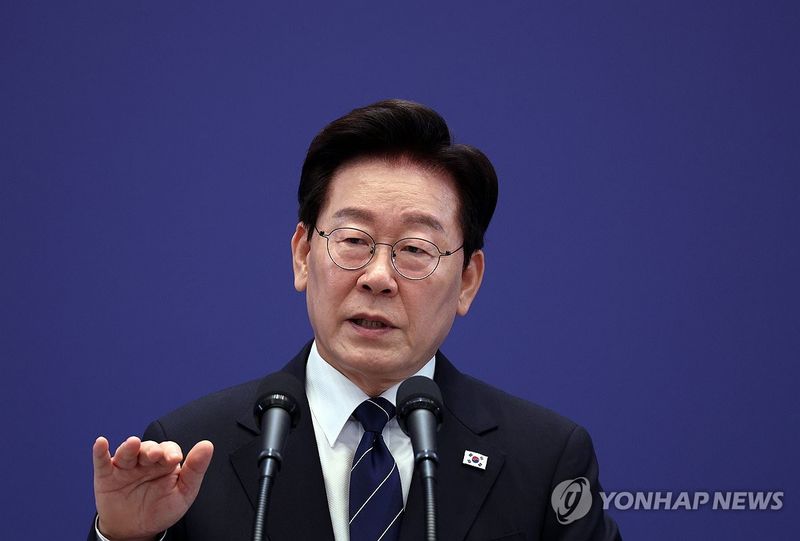 답변하는 이재명 대통령 (출처=연합뉴스)