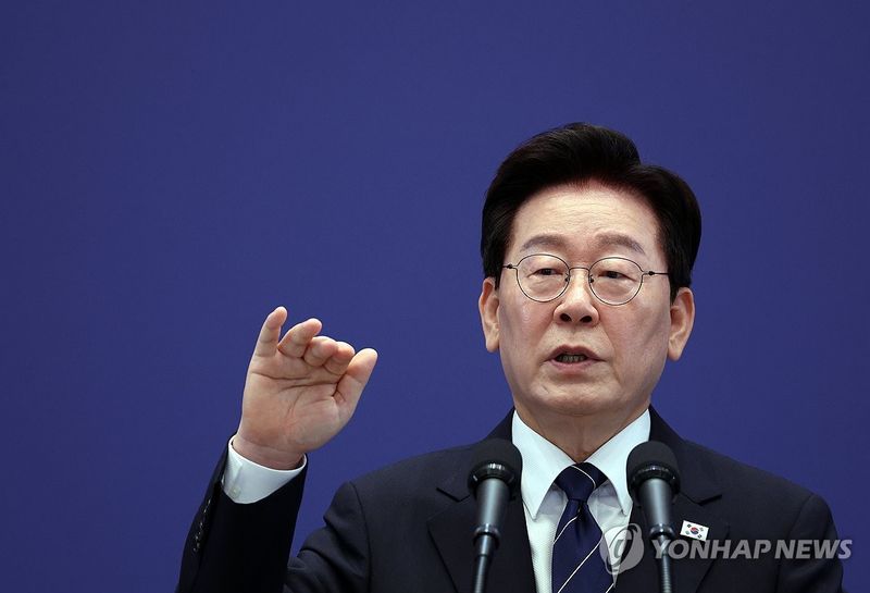 답변하는 이재명 대통령 (출처=연합뉴스)