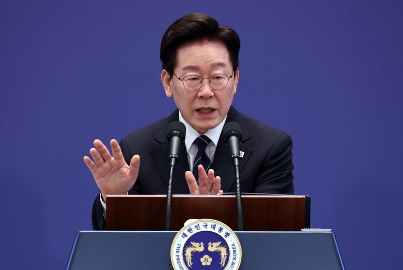 [서울=뉴시스] 김진아 기자 = 이재명 대통령이 18일 청와대 영빈관에서 열린 기자회견 '국민의 뜻, 국민의 삶 더 살피겠습니다'에서 발언하고 있다. 2026.09.18. bluesoda@newsis.com