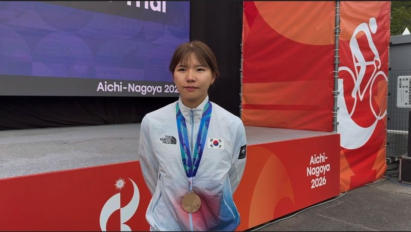 2026 아이치·나고야 아시안게임 사이클 여자 개인 도로 독주에서 3위에 오른 신지은. 대한체육연맹