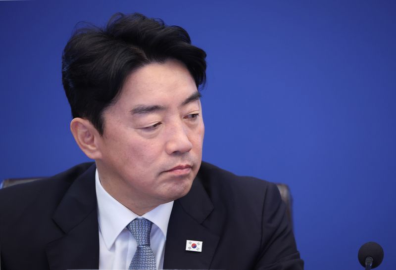 강훈식 비서실장 '인사 실패 책임' 사의 표명…靑 물갈이 신호탄