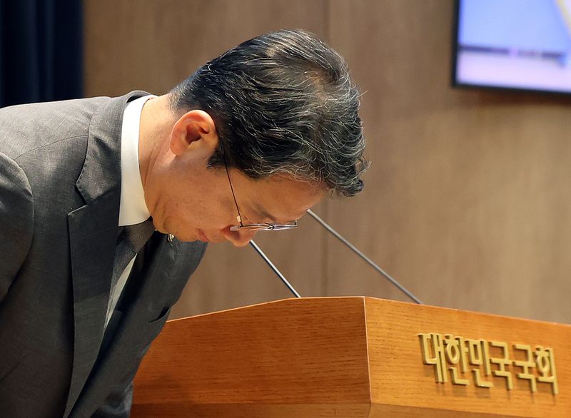 '새벽 현장' 꺼낸 김민석…김승원 논란 속 '민생&middot;개헌'으로 돌파구 모색