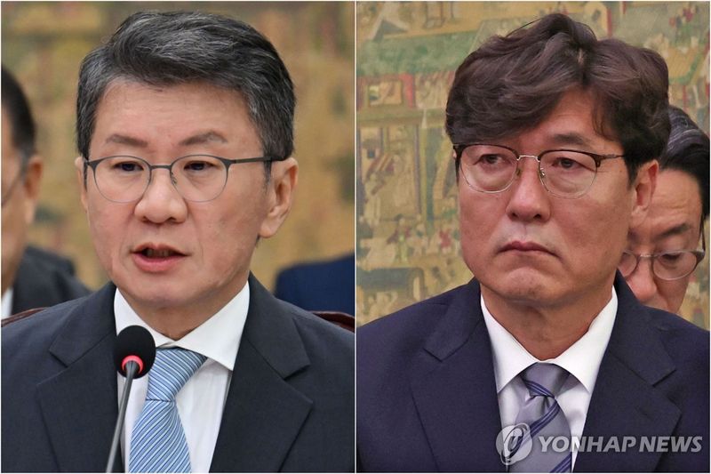 정몽규 전 대한축구협회장(왼쪽)과 이임생 전 기술총괄이사 (출처=연합뉴스)