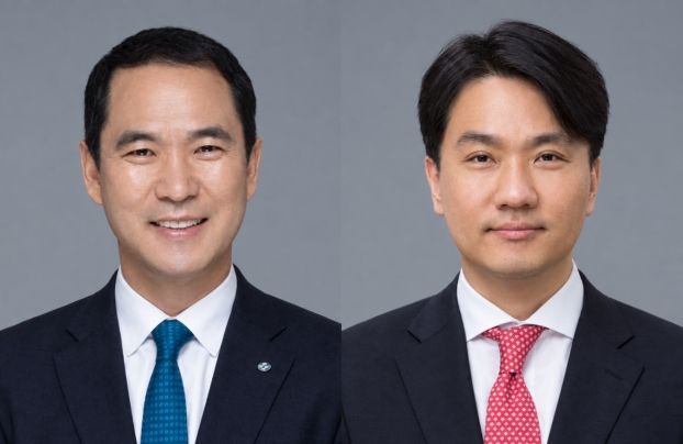 신학기 수협은행장(왼쪽)과 이형주 금융정보분석원(FIU) 원장. 뉴시스