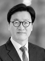 [fn광장]중앙아시아에 '新실크로드' 연다