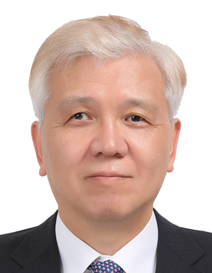 김신 전 대법관. 고신대 제공