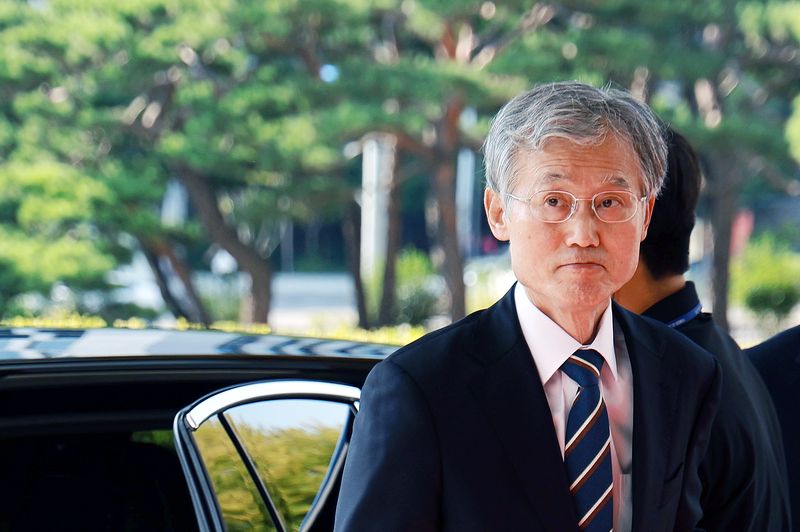 조희대 대법원장이 23일 서울 서초구 대법원 청사로 출근하고 있다. 뉴스1