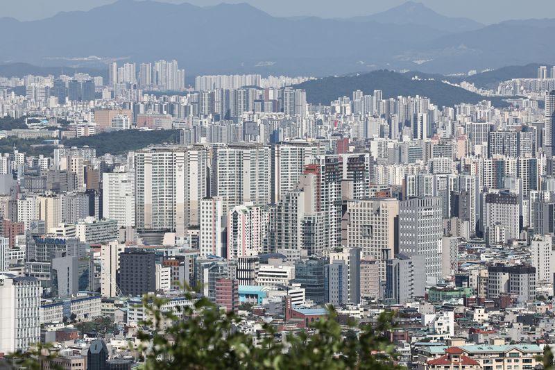 서울 남산 전망대에서 바라본 아파트 단지 모습. 2026.9.20 ⓒ 뉴스1 이종수 기자