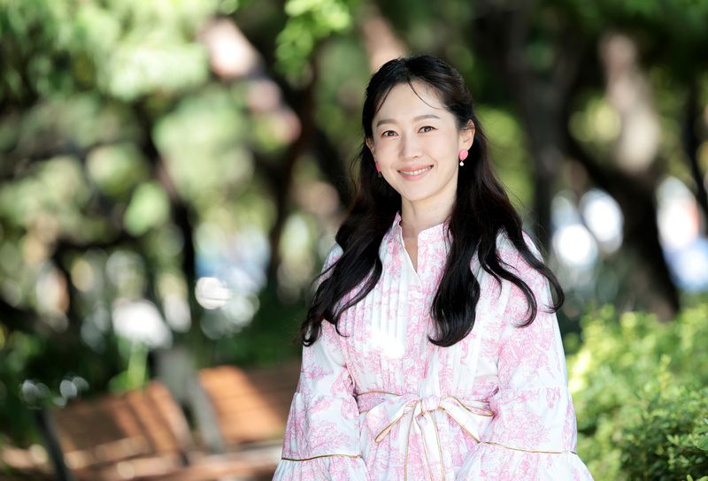 박철규&middot;엄지인 아나, 트로트 가수로 "KBS 구내식당 디너쇼 꿈" [N인터뷰]①