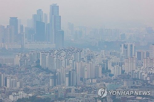매물 품귀에 서울 아파트 전세보증금 2년전보다 8천만원 상승 (출처=연합뉴스)