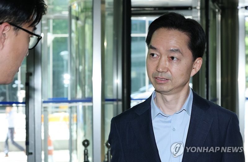 취재진 질문 받는 김지용 중수청장 후보자 (출처=연합뉴스)