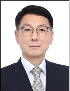 김성중 전 경기도 행정1부지사가 28일 인천시 제24대 행정부시장에 취임했다. 인천시 제공.