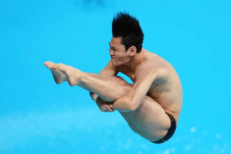 김영남이 28일 일본 도쿄 아쿠아틱스 센터에서 열린 2026 아이치·나고야 아시안게임 다이빙 남자 1m 스프링보드 결선 경기를 펼치고 있다. 뉴시스