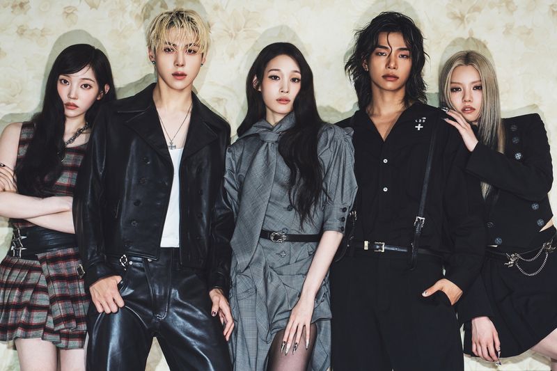 혼성 그룹 올데이 프로젝트. /사진=더블랙레이블 제공, 뉴시스