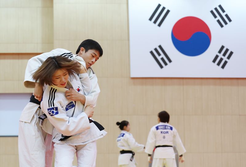 유도 남자 국가대표팀 허미미가 9일 충북 진천선수촌에서 열린 2026 아이치-나고야 아시아경기대회 미디어데이에서 공개 훈련을 하고 있다. 2026.9.9 ⓒ 뉴스1 김민지 기자