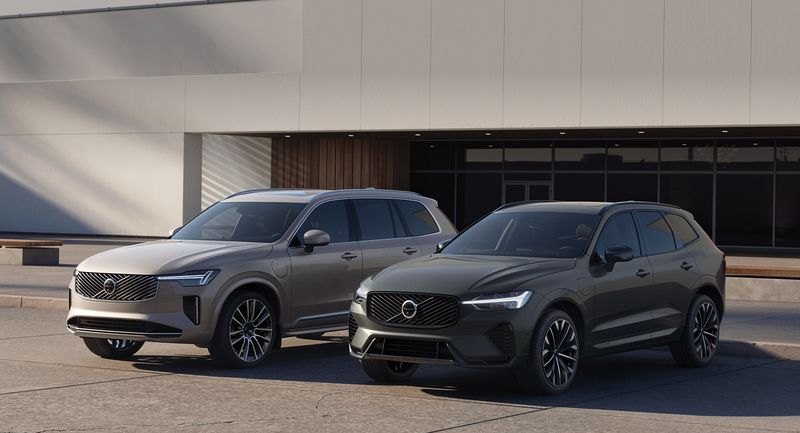 왼쪽부터 볼보 XC90, XC60. 볼보자동차코리아 제공