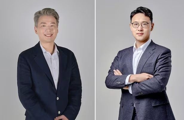 김용수·김규남 네이버웹툰 공동대표(왼쪽부터) (출처=연합뉴스)