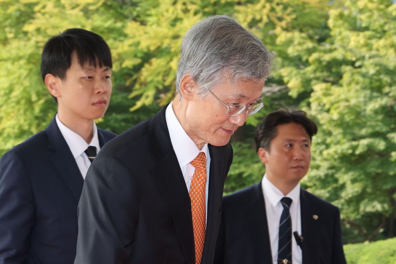 조희대 대법원장이 30일 오전 서울 서초구 대법원으로 출근하고 있다. 2026.9.30 ⓒ 뉴스1 이광호 기자